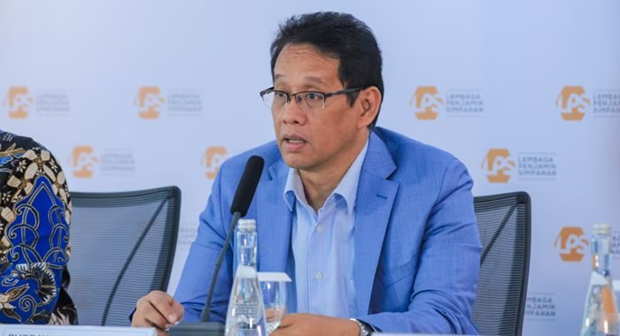 Purbaya Kaji Kebijakan Taktis Hadapi Serbuan Produk Impor di E-Commerce